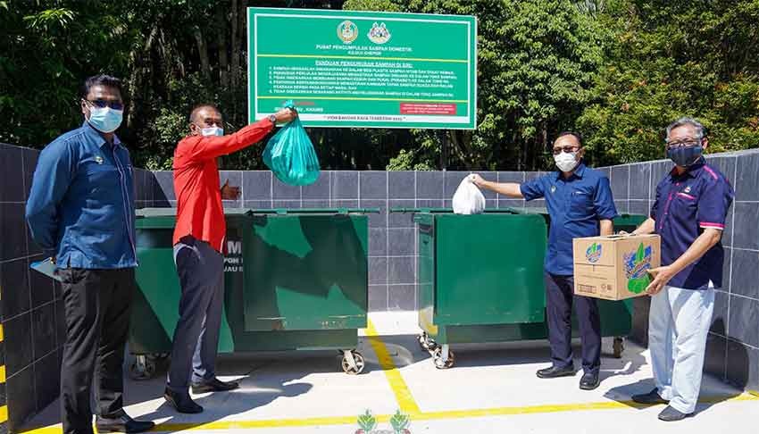 Garbage Collection Site Begins Operation in 12 Villages | Ipoh Echo