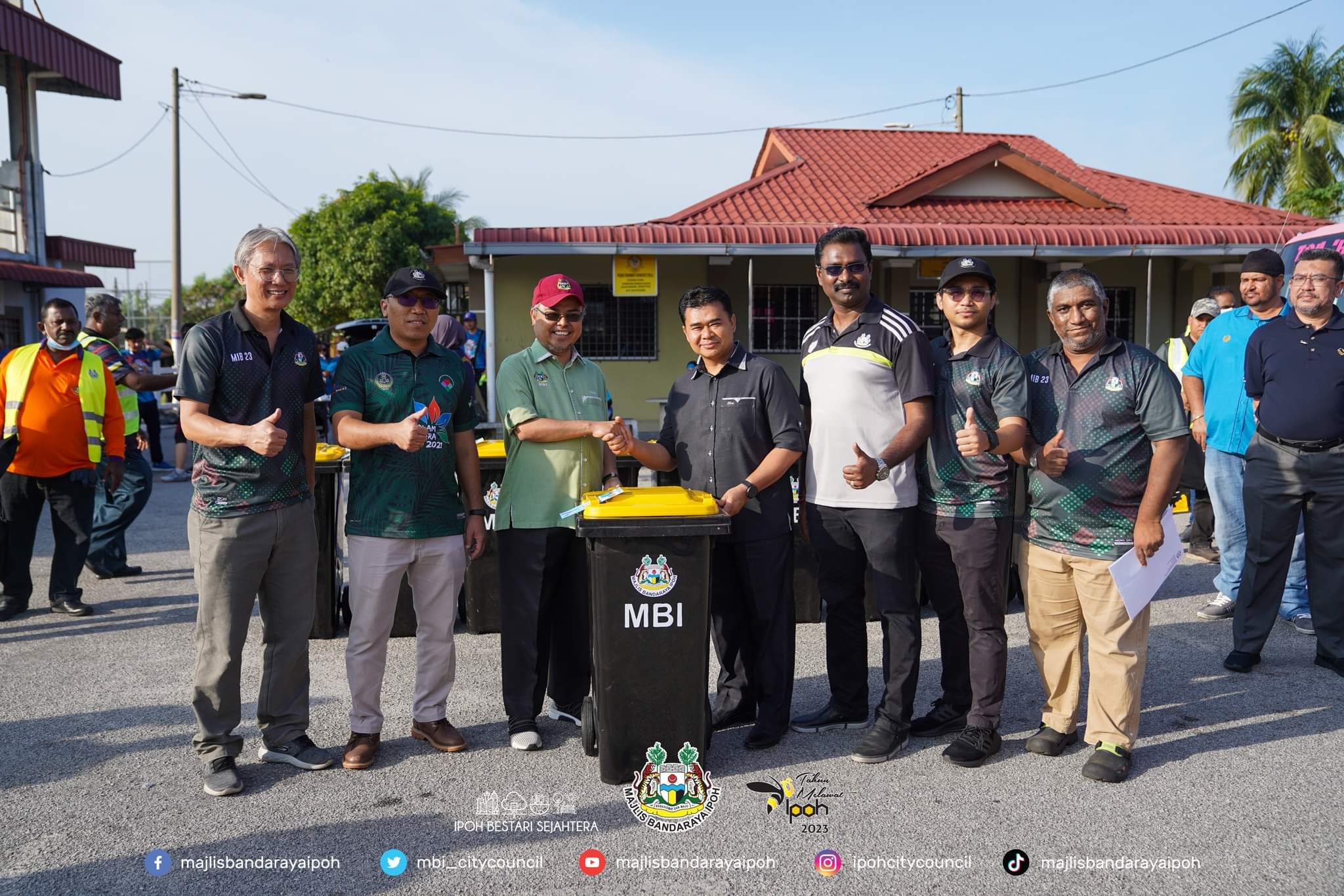 Launch Of Automated Drive Thru Recycling Center Trash4cash Ipoh Echo